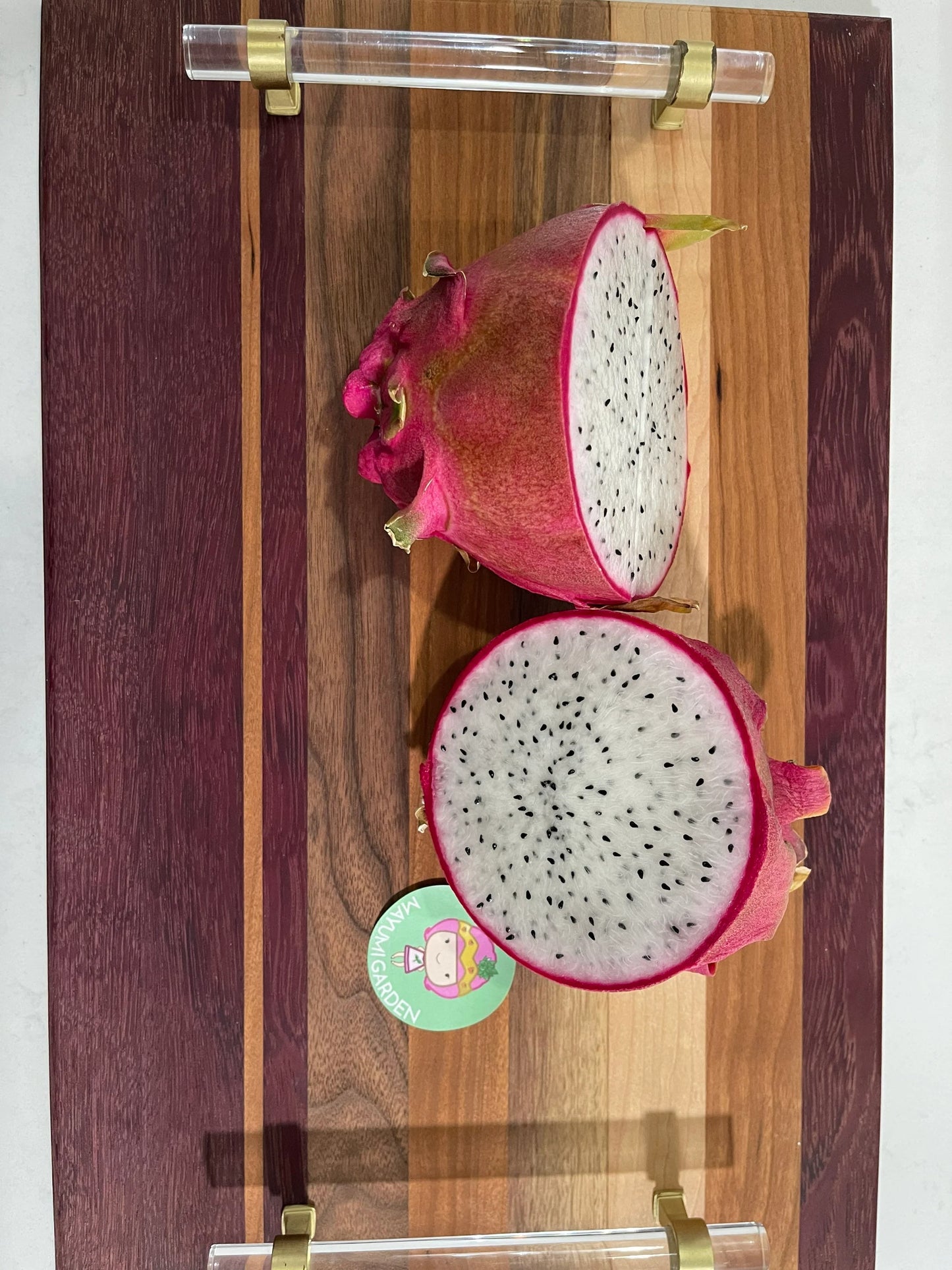 Vietnamese Giant White dragon fruit cutting (12”)