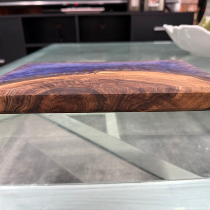✨ Premium Epoxy Resin & Black Walnut Charcuterie Board (11” × 7” × 1⅛”)