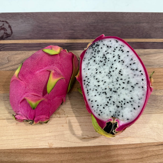 Mexicana Dragon Fruit Live cutting