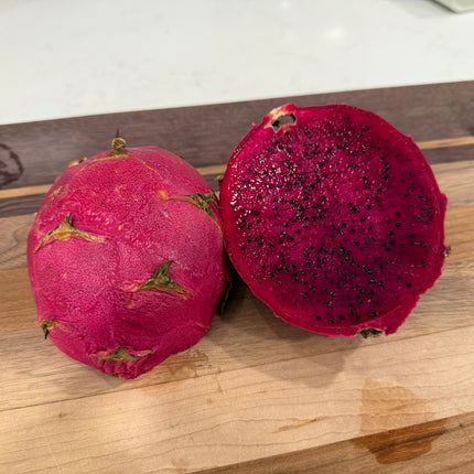 Country Roads dragon fruit live cutting